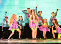 36. Glamorous PR (FS2022) 24.jpg